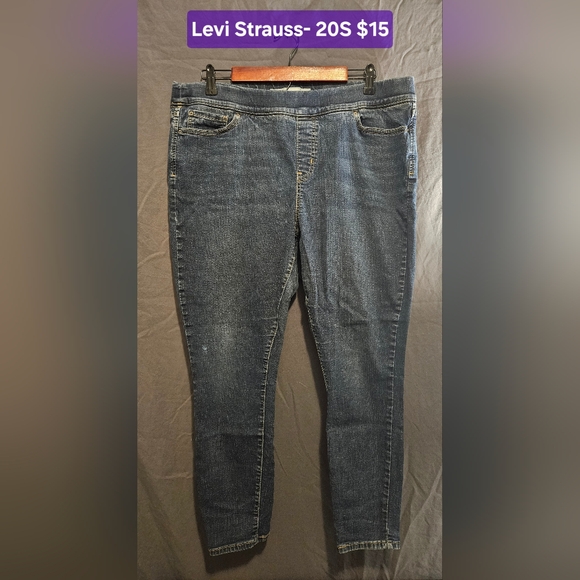 Levi's Women's Classic Blue Skinny Jeans - Picture 1 of 1